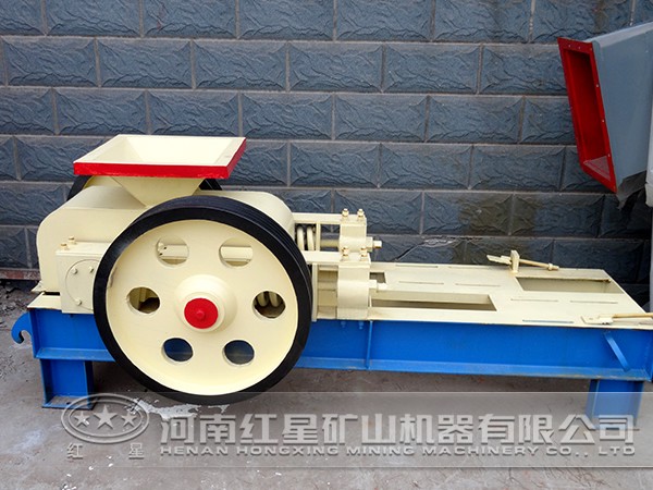 銻礦對輥式破碎機服務(wù)