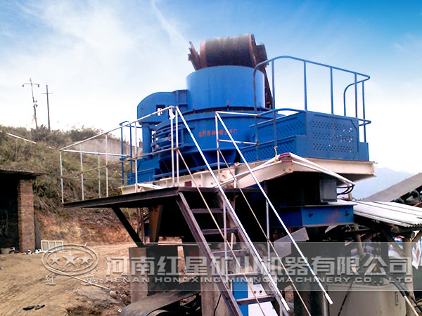 制砂生產(chǎn)線作業(yè)現(xiàn)場(chǎng) 制砂生產(chǎn)線作業(yè)現(xiàn)場(chǎng)