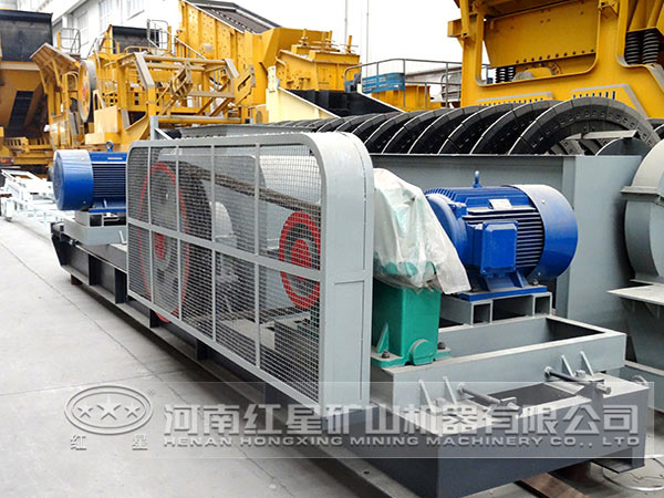 輥式破碎機(jī) 輥式破碎機(jī)