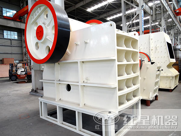 顎式破碎機 顎式破碎機