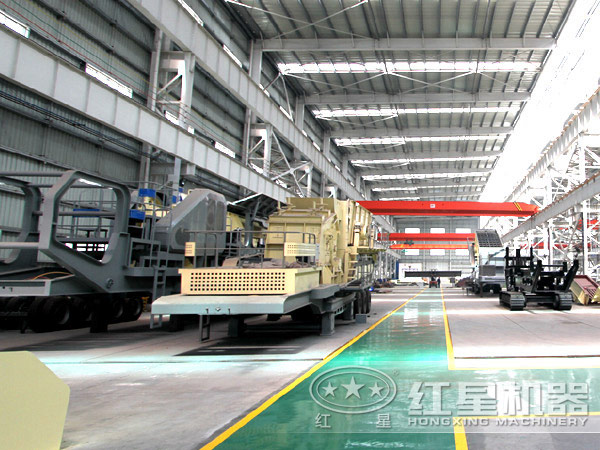 紅星機器移動式河卵石制砂機廠家 紅星機器移動式河卵石制砂機廠家