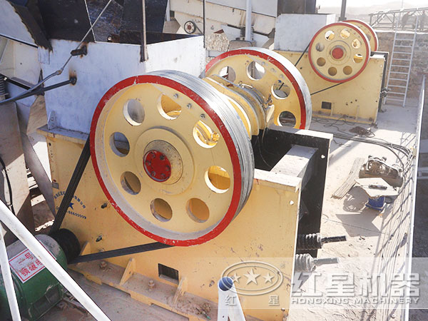 河北破碎生產線設備-顎式破碎機 河北破碎生產線設備-顎式破碎機