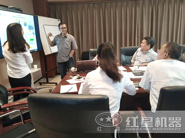 解答用戶問題的技術人員 解答用戶問題的技術人員