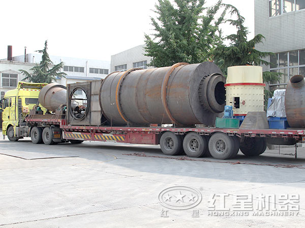 立式復合破碎機發貨現場 立式復合破碎機發貨現場