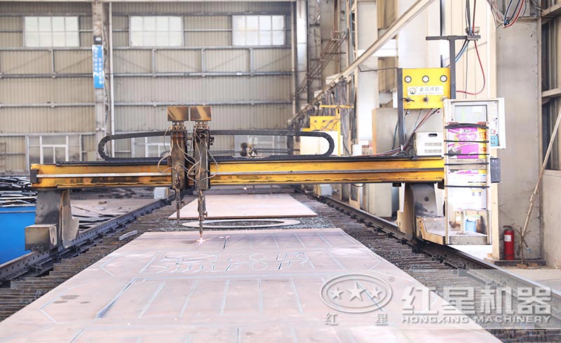 紅星大型設備生產(chǎn)車間 紅星大型設備生產(chǎn)車間