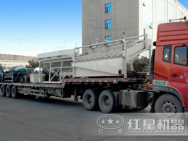 一套磁選生產(chǎn)線設(shè)備發(fā)貨了 一套磁選生產(chǎn)線設(shè)備發(fā)貨了