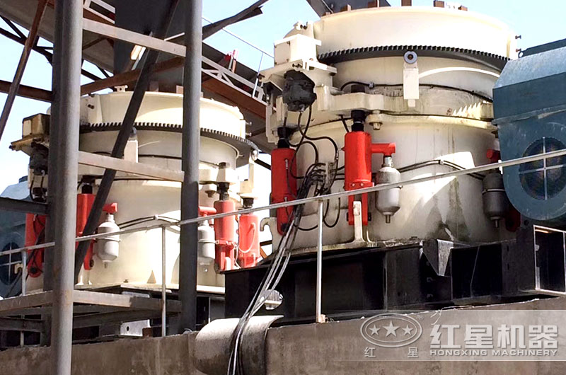 多缸液壓圓錐破作業現場 多缸液壓圓錐破作業現場