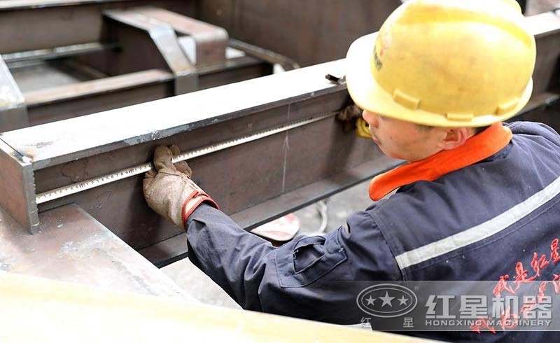 嚴格控制設(shè)備尺寸 嚴格控制設(shè)備尺寸