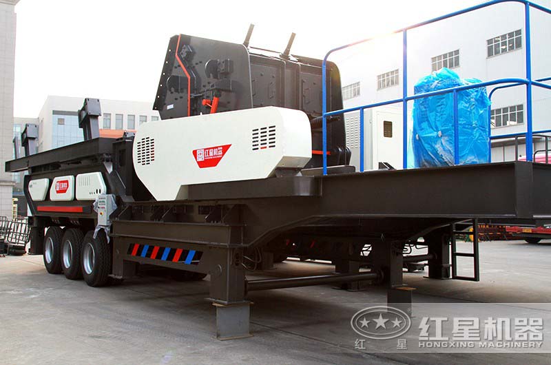 移動反擊式破碎機 移動反擊式破碎機