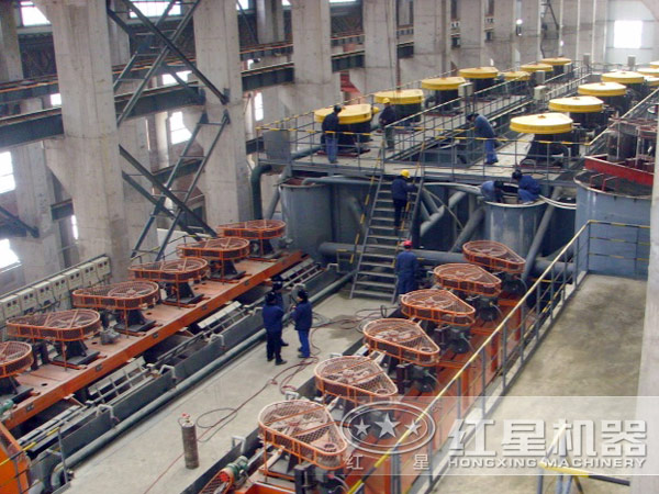 作業(yè)現(xiàn)場(chǎng) 作業(yè)現(xiàn)場(chǎng)