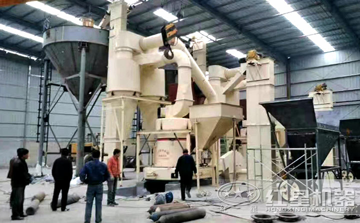 磨粉安裝、調(diào)試現(xiàn)場(chǎng) 磨粉安裝、調(diào)試現(xiàn)場(chǎng)