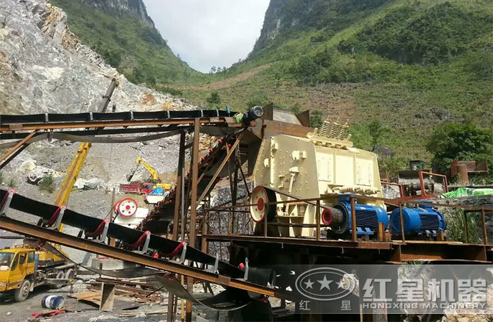 碎石加工現場 碎石加工現場