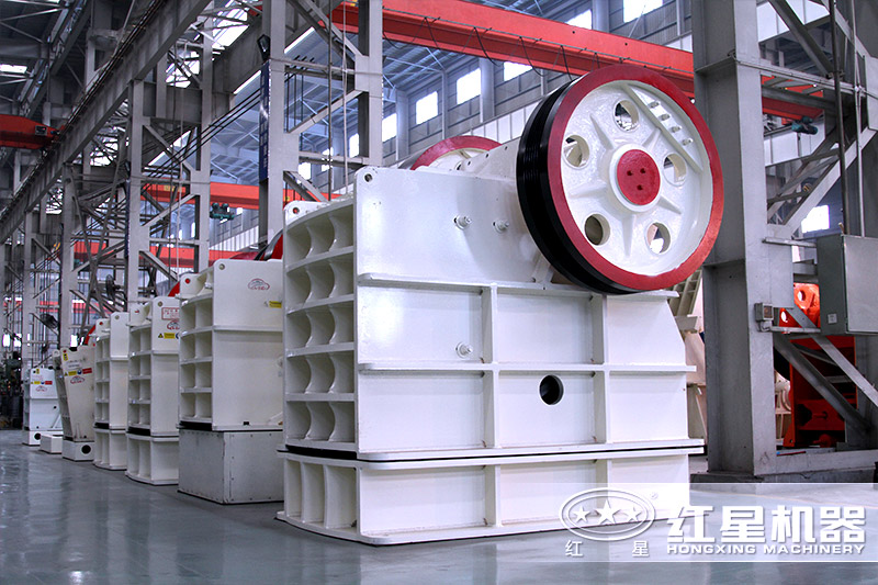 HD德版顎式破碎機設(shè)備實拍圖 HD德版顎式破碎機設(shè)備實拍圖