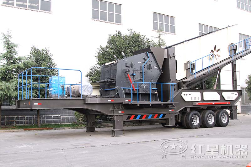 HX938F1210型移動反擊破設備實拍 HX938F1210型移動反擊破設備實拍