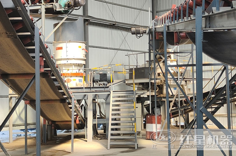 石頭碎砂生產(chǎn)客戶現(xiàn)場 石頭碎砂生產(chǎn)客戶現(xiàn)場